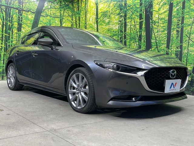 MAZDA3 SEDAN