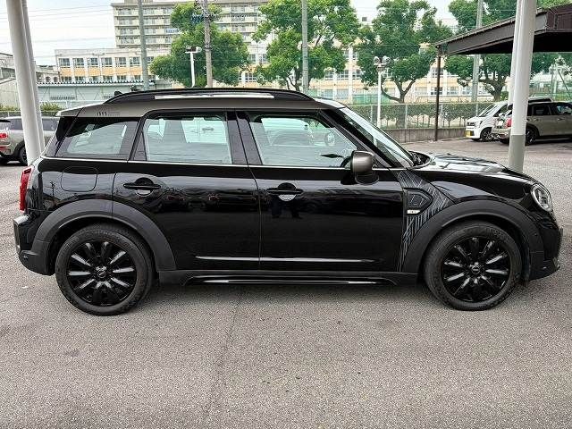 MINI COOPER D CROSSOVER