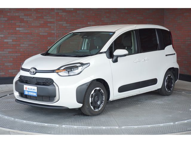 SIENTA HYBRID