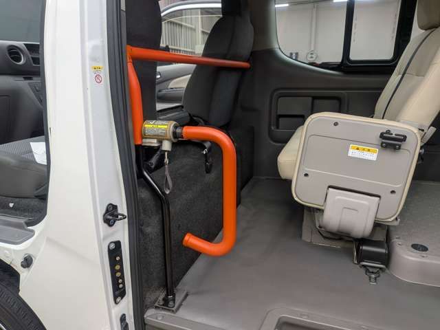 NV350 CARAVAN 4WD
