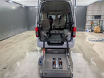NV350 CARAVAN 4WD