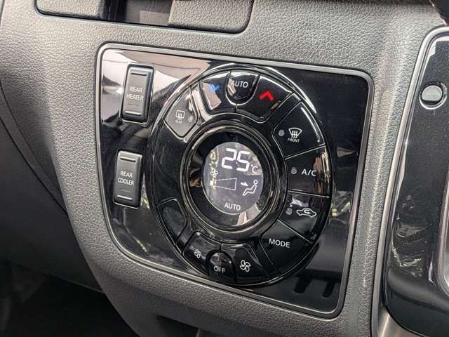 CARAVAN van 2WD