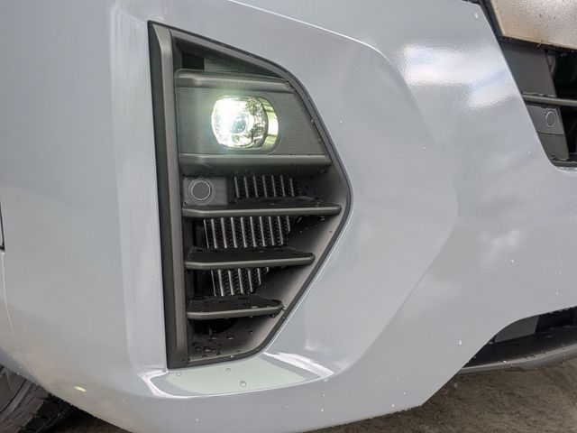 CARAVAN van 2WD