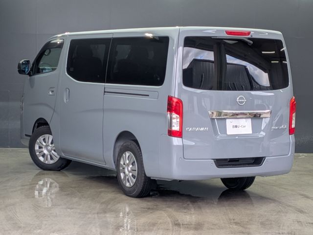 CARAVAN van 2WD
