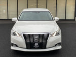 CROWN sedan