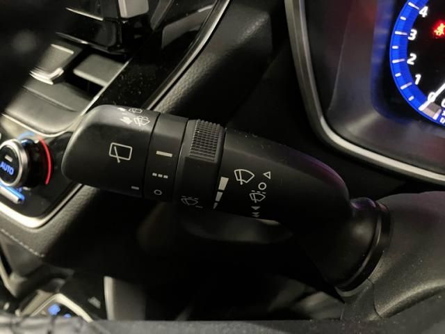 COROLLA CROSS HYBRID
