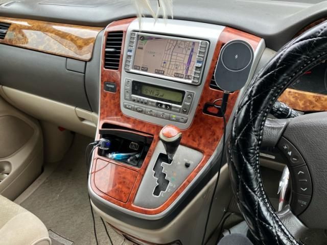 アルファード