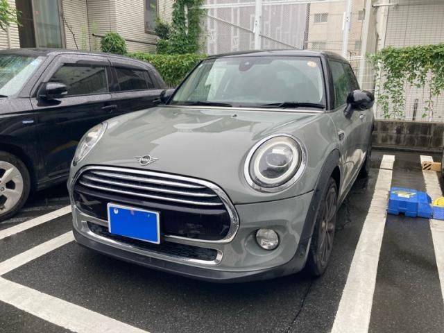 MINI COOPER D 5DOOR