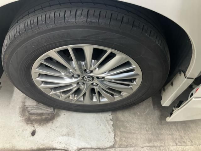 ALPHARD hybrid 4WD