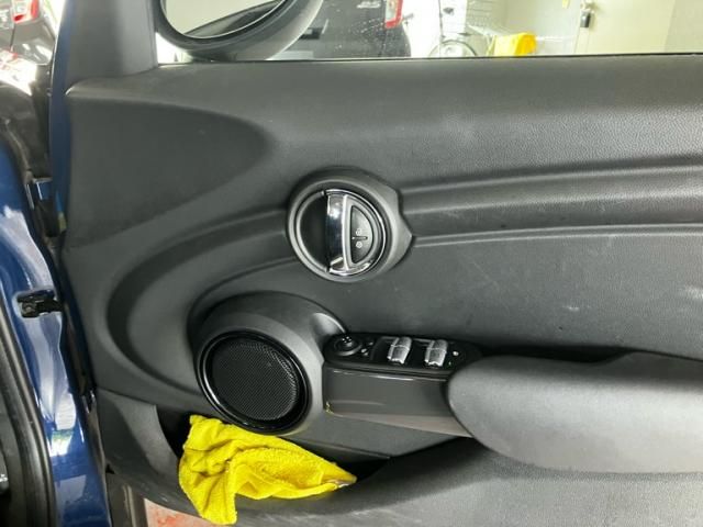BMW MINI ONE 5DOOR
