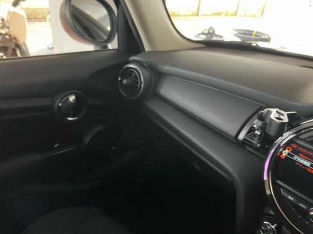 BMW MINI ONE 5DOOR