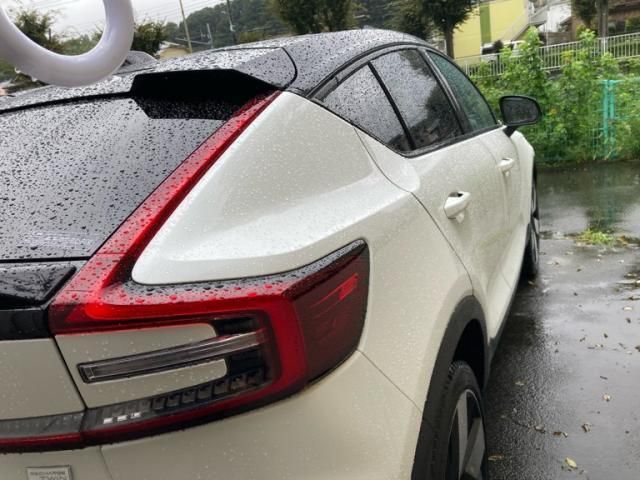 VOLVO C40