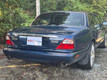 JAGUAR XJseries sedan
