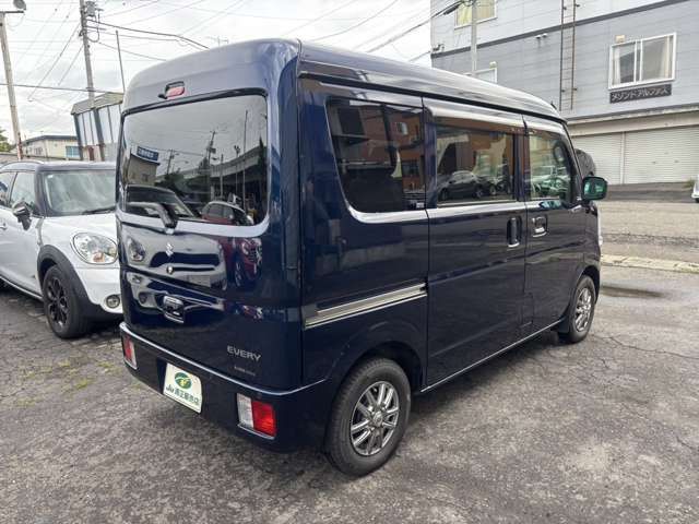 EVERY van 4WD
