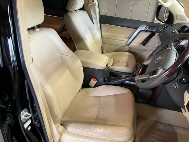 LANDCRUISER PRADO