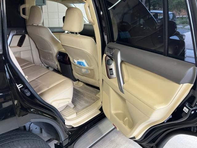LANDCRUISER PRADO