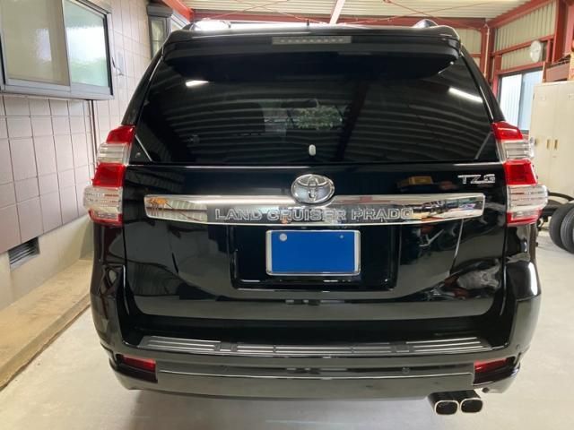 LANDCRUISER PRADO