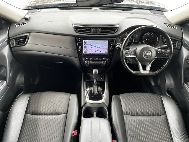 X-TRAIL 2WD