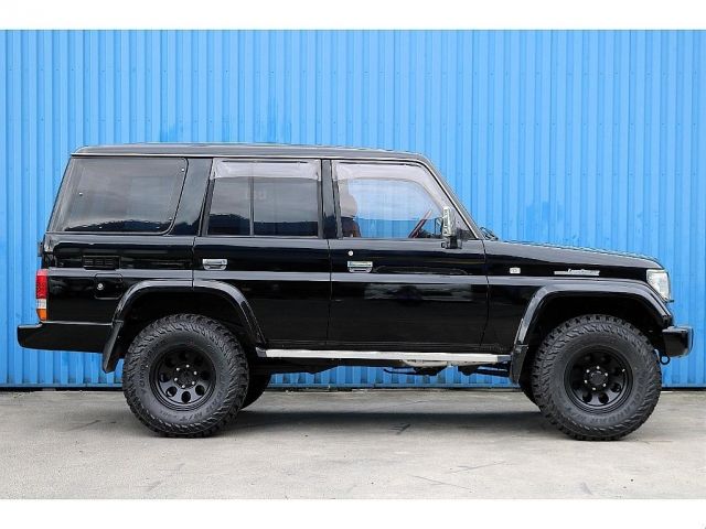 LANDCRUISER PRADO