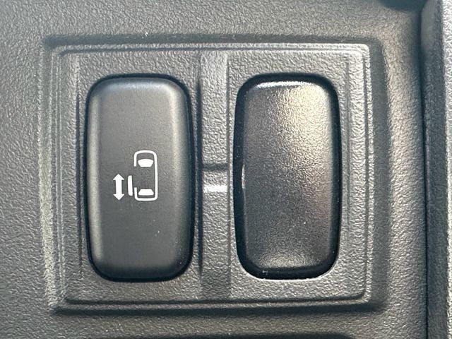 DELICA D:5 2WD