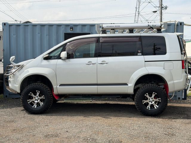 DELICA D:5 4WD