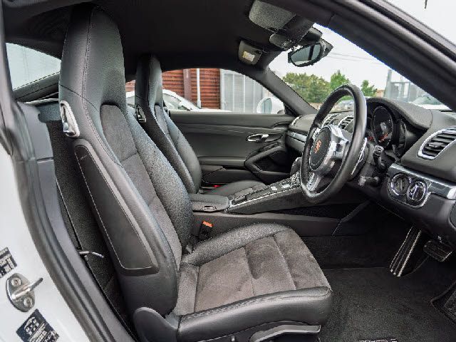 PORSCHE CAYMAN