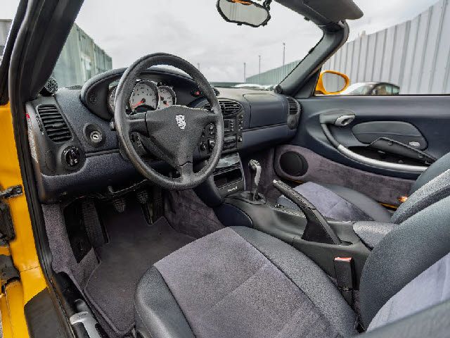 PORSCHE BOXSTER S