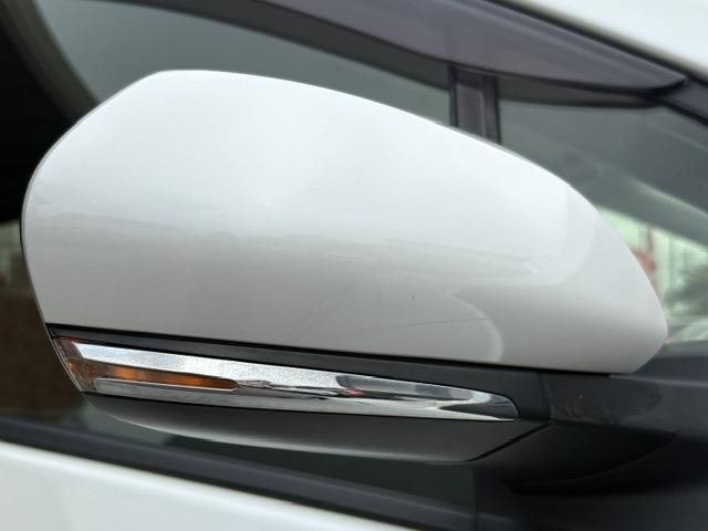 PRIUS 4WD