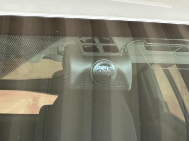 PRIUS 4WD