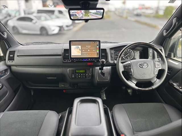 HIACE van 2WD