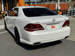 CROWN sedan