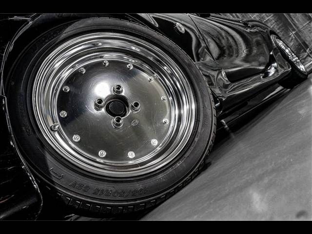 ROADSTER