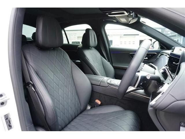 MERCEDES BENZ E class sedan