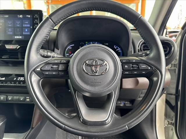 YARIS CROSS HYBRID