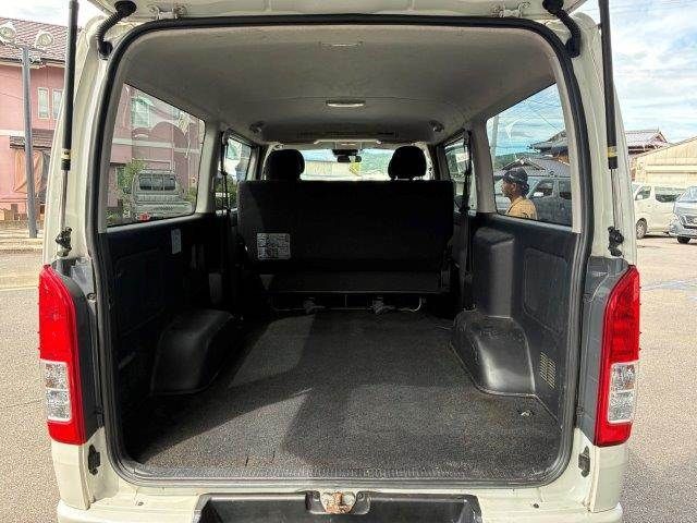 HIACE van 4WD