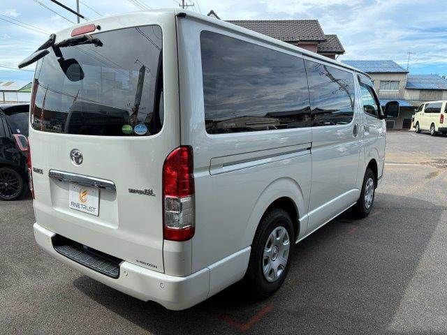 HIACE van 4WD