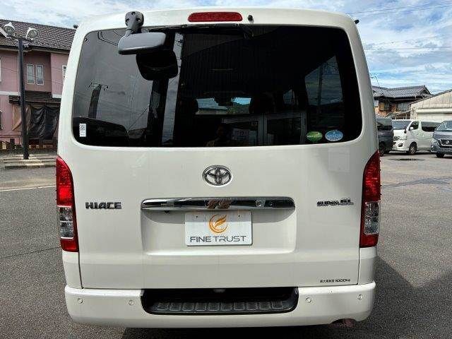 HIACE van 4WD