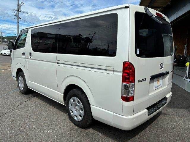 HIACE van 4WD