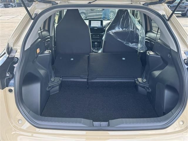 YARIS CROSS HYBRID
