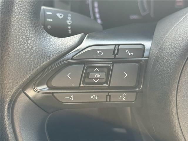 YARIS CROSS HYBRID