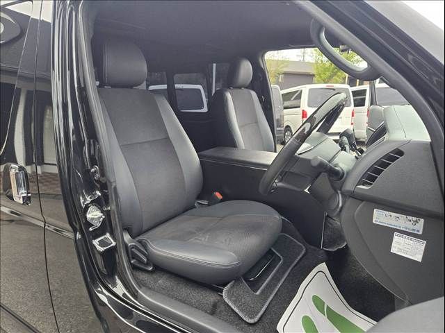 HIACE van 2WD