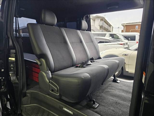 HIACE van 2WD