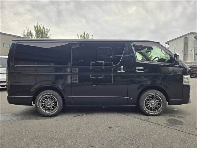HIACE van 2WD