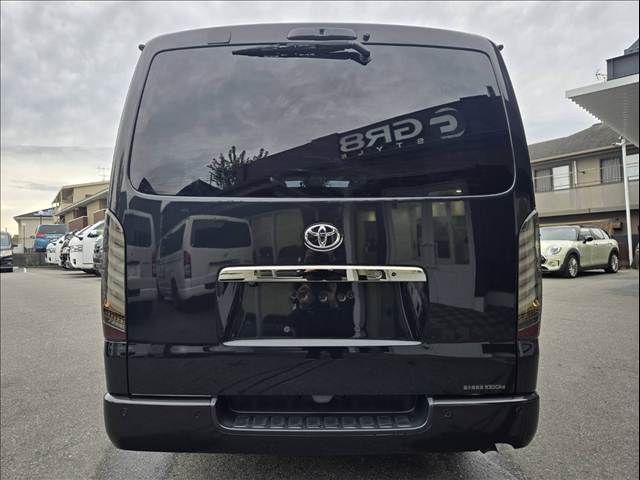 HIACE van 2WD