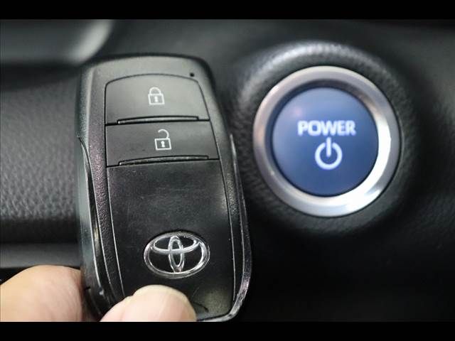 YARIS HYBRID
