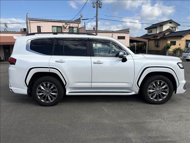 LANDCRUISER wagon