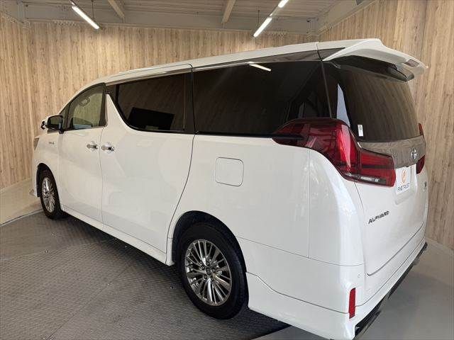 ALPHARD hybrid 4WD