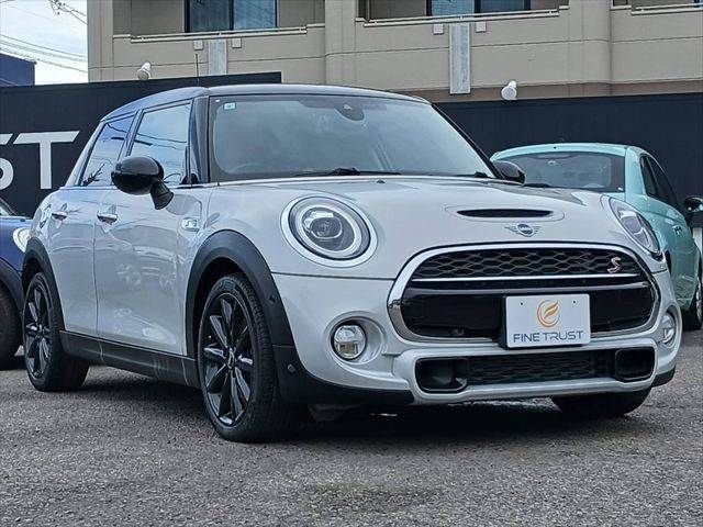 MINI COOPER SD 5DOOR