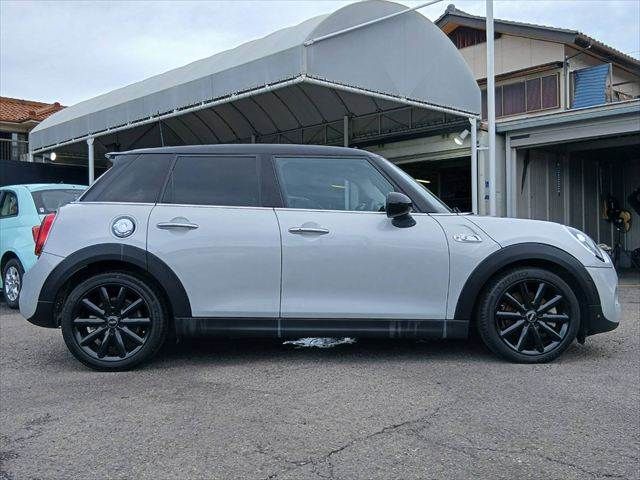 MINI COOPER SD 5DOOR