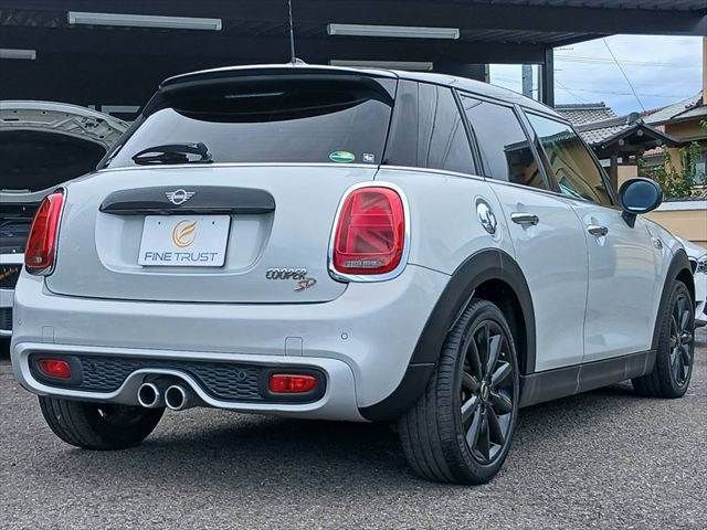 MINI COOPER SD 5DOOR